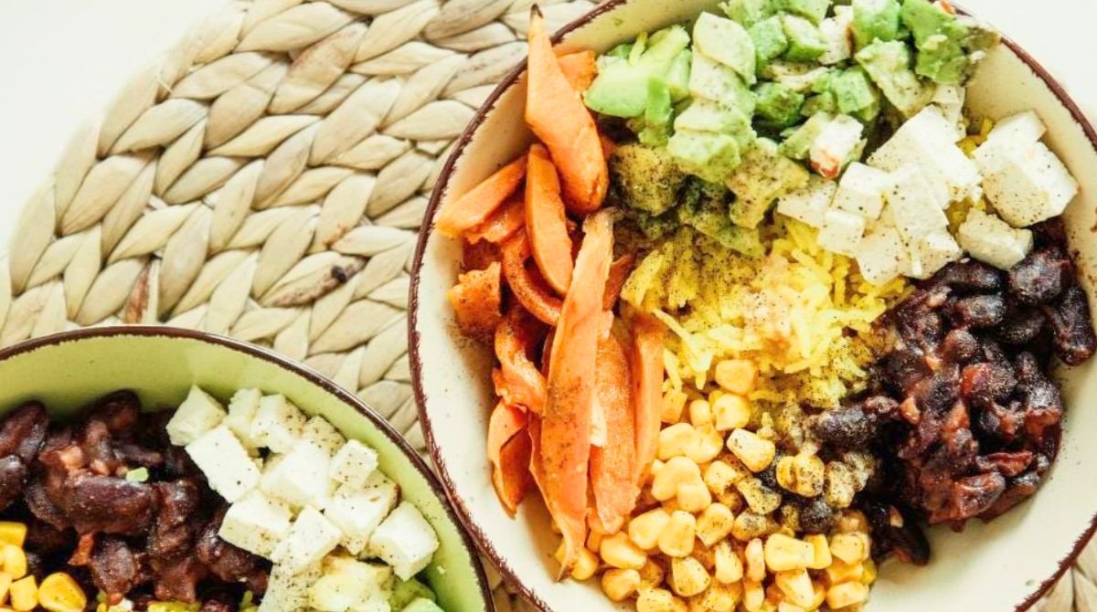 Carenza di ferro: i segnali “silenziosi” che scambi per stress e gli alimenti che fanno davvero la differenza (senza fissarti con gli spinaci)